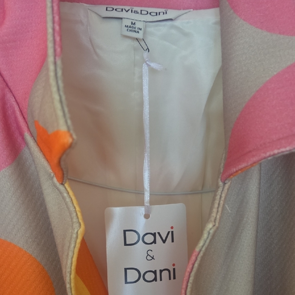 DAVI & DANI Pink and Orange Floral Trench Coat with Yellow Flowers - Picture 2 of 5